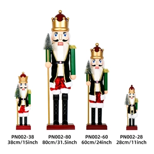 Quatre rois casse-noisettes de Noël lumineux de 28cm à 80cm avec sceptres dorés élégants