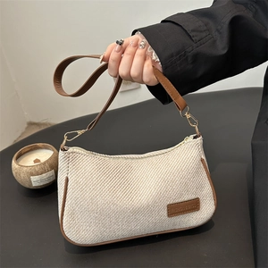 Retro Woven Underarm Shoulder Bag With Synthetic Leather Trim Golden Zipper Baguette Handbag For Women