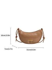 Sac croissant en similicuir marron avec nœuds décoratifs et dimensions indiquées