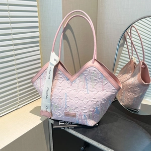 Fashion PU Fabric Tote Bag For Women Colorful Stripe Large Capacity Shoulder Bag With Wide Letter Strap Commuting Handbag