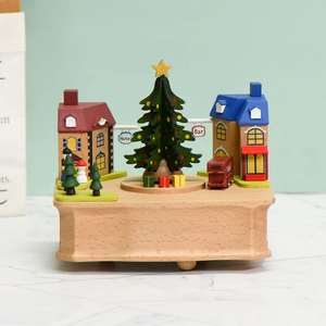 Wooden Music Box Rotating Street Scene Christmas Tree London Bus Beech Wood Hand Crafted Home Decoration Holiday Gifts