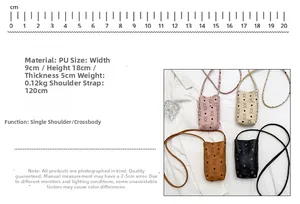 Size chart showing 18x9x5cm dimensions for the printed mini bear bucket bag