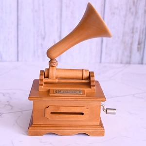 Vintage Mechanical Hand Cranked Wooden Gramophone Music Box DIY Paper Tape Birthday Gift Home Decor Birch Wood Music Box