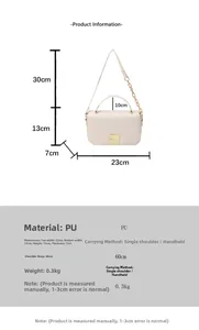 Gedetailleerde afmetingen van de witte PU crossbody tas met gouden slot en ketting