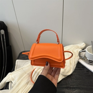 Borsa a Mano Mini in Pelle PU Stile Francese Patta a Onde Tracolla per Donna Retro Piccola Borsa Quadrata alla Moda