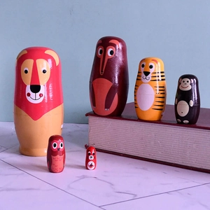 Set di 6 bambole matrioska in legno dipinte a mano con motivi di animali dello zoo