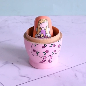 Muñeca rusa matrioska de madera pintada a mano para niñas con motivos florales