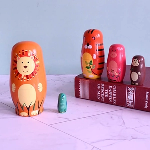Lot de 5 poupées russes en bois avec motifs animaux de zoo lion, tigre et cochon