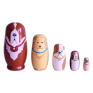 Poupées russes artisanales en bois de 5 pièces avec motifs de diverses races de chiens