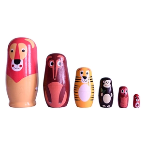Set di 6 matriosche in legno con motivi di animali leone orso e gufo per bambini