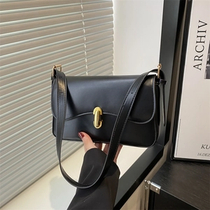 Sac À Épaule Sous Les Aisselles En Cuir PU Rétro Femmes Simple Rabat Carré Baguette Avec Serrure En Métal Doré Bandoulière