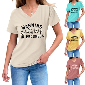 Détails des t-shirts col en V pour femmes en plusieurs coloris comme beige et rouge