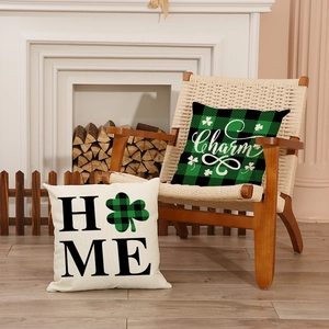 St. Patrick's Day Kissenbezüge mit grünem Karomuster, Kleeblatt und HOME-Schriftzug