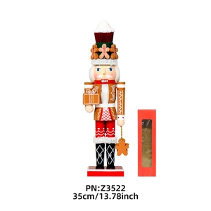35cm Lebkuchen Nussknacker Weihnachtsschmuck mit Cupcake Hut und roter Geschenkbox