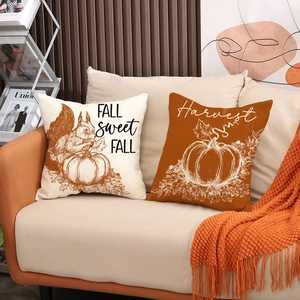 Housses de coussin d'automne motif citrouille et écureuil en crème et caramel décor