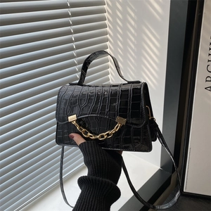 Crocodile Pattern PU Leather Crossbody Bag For Women Golden Chain Decor Handbag Small Square Shoulder Bag Daily Fashion
