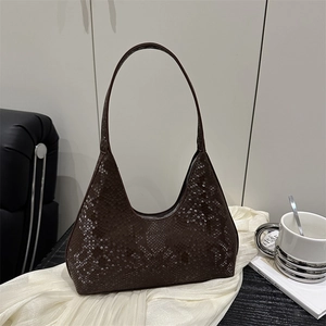 Women Snake Pattern Underarm Bag Synthetic Leather Vintage Hobo Bag High Sense Fashion Single Shoulder Bag For Daily Use