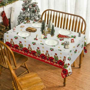 Chemin de table de Noël avec motif Casse-Noisette et bordure à carreaux rouges
