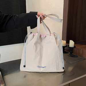 Γυναικεία Casual Τσάντα Tote από Νάιλον Μεγάλη Χωρητικότητα Τσάντα Ώμου με Κορδόνι Αντίθεση Ροζ Επένδυση Ελαφριά
