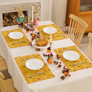 Tovagliette Ricamate con Zucca per Ringraziamento Halloween 3D Harvest Autunnali in Morbido Peluche Decorazione Tavola