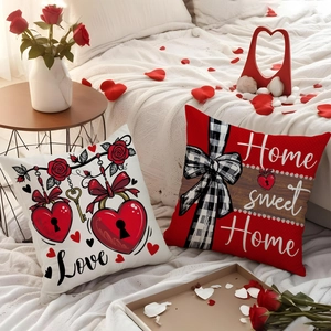Romantische Valentinstag Kissenbezüge mit Herz und Rosen auf einem gemütlichen Bett