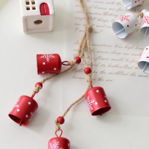 Christmas iron snowflake bells on hemp rope for holiday tree decoration ornaments