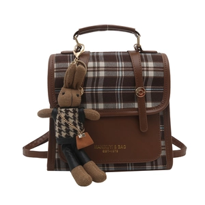 Sac à dos vintage à carreaux en cuir marron avec pendentif lapin mignon
