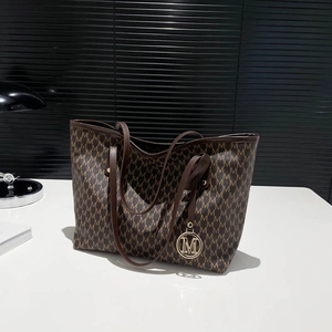 Women Large Capacity Tote Bag PU Leather Letter Print Shoulder Bag With Metal Pendant Commuting Satchel Handbag