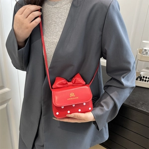 Mini sac bandoulière rouge avec nœud et pois, sac carré à rabat tendance pour femme