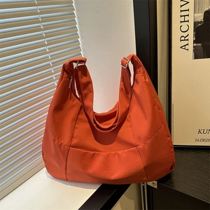 Women Large Capacity Nylon Tote Bag Adjustable Strap Crossbody Hobo Bag Minimalist Commuting School Shoulder Bag