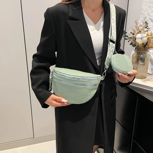 Elegante borsa a tracolla verde chiaro con spallina jacquard e portamonete rotondo