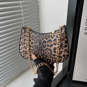 Retro PU Leather Monogram M Letter Leopard Underarm Bag With Golden Metal Chain For Women Fashion Crescent Shoulder Bag