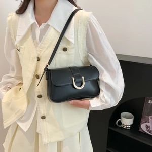 Classic black vintage underarm bag for women with elegant gold U-shaped metal buckle