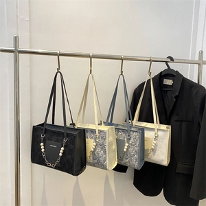 Fashion large capacity tote bags with pearl chain charms in four stylish colors