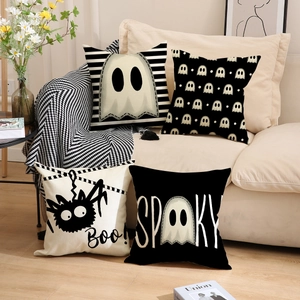 Set di 4 federe per cuscini di Halloween in lino con motivi neri e bianchi sul divano