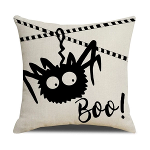 Federa per cuscino Halloween in lino con ragno e scritta Boo su sfondo crema
