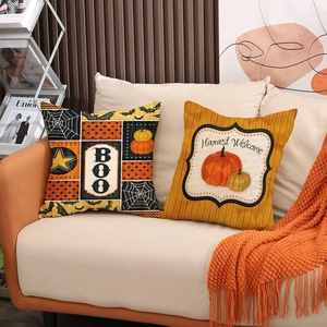 Fundas de cojín decorativas de calabaza de Halloween y bienvenida de cosecha en sofá