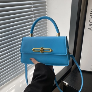 Fashion PU Leather Square Crossbody Bag For Women Solid Color Handheld Shoulder Bag With Gold Metal Lock Minimalist Daily Purse