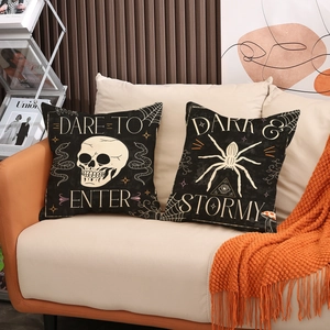 Housses de coussin gothiques d'Halloween avec motifs tête de mort et araignée sur lin noir