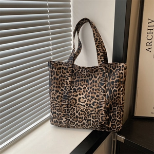 Women Fashion Leopard Print Tote Bag Large Capacity PU Canvas Shoulder Bag Commuting Casual Top Handle Handbag Shopping Bag