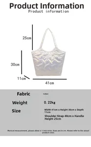Specifiche dettagliate su dimensioni e cotone per la borsa trapuntata bianca puffer
