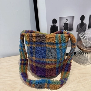 Γυναικεία Τσάντα Sherpa Plush Bucket Vintage Καρό Σχέδιο Σκύλος Καρτούν Τσάντα Ώμου Μεγάλης Χωρητικότητας Χειμερινή Τσάντα