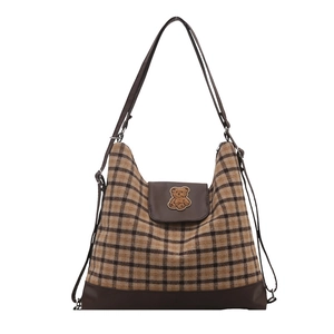 Sac à carreaux rétro pour femmes avec motif d'ours et lanières en cuir marron