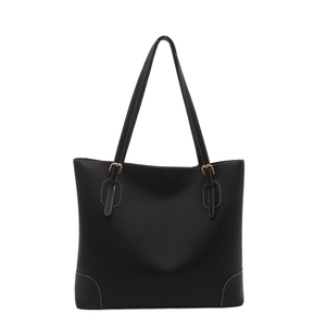 Grote zwarte shopper met witte contrasterende stiksels en gouden gespen