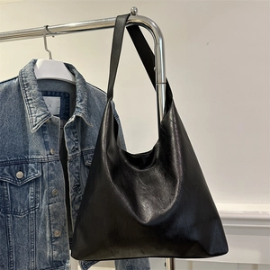 Women Retro Minimalist PU Leather Tote Bag Large Capacity Single Shoulder Bag Soft Solid Color Hobo Bag Casual Commuter Handbag