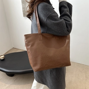 Bolso tote retro de cuero marrón oscuro, bolso de hombro minimalista de gran capacidad