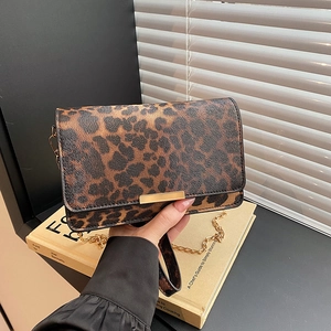 Fashion Leopard Print PU Leather Small Square Bag For Women Minimalist Gold Chain Shoulder Bag Commute Crossbody Bag