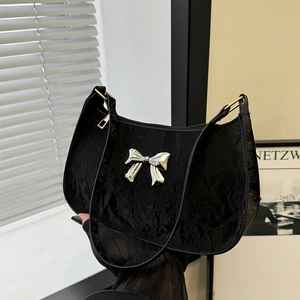 Women's PU Leather Underarm Bag Fashion Wrinkled Texture Shoulder Crescent Bag With Metal Bow Decoration For Daily Dating