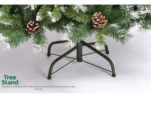 Détail de la base en acier robuste en forme de croix pour sapin de Noël enneigé