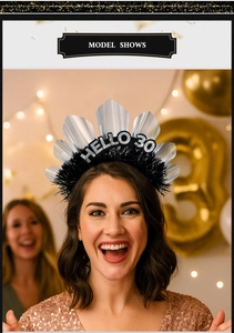 Nahaufnahme des HELLO 30 Glitzer-Haarreifs mit silbernen Blättern für den 30. Geburtstag